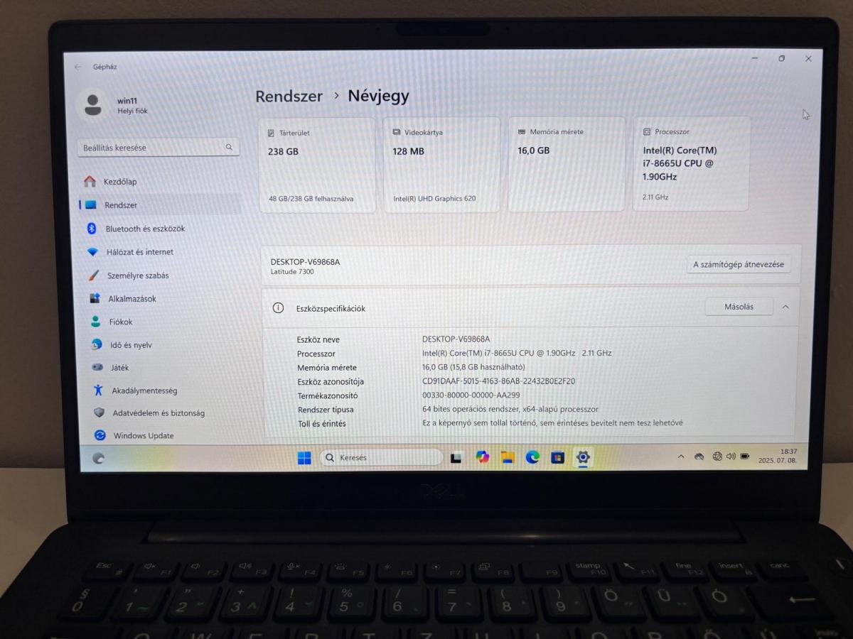 Dell Latitude 7300